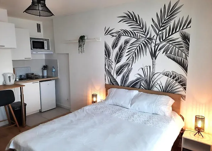 Le Levant - Avec Loggia - A 20m De La