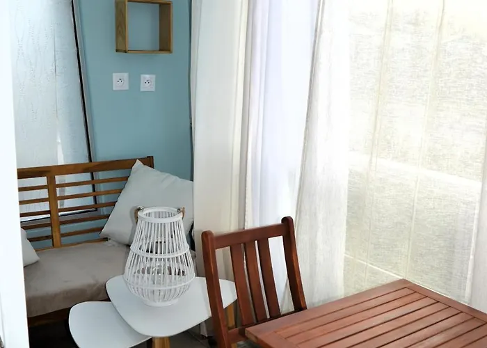 Le Levant - Avec Loggia - A 20m De La