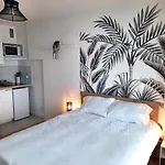 Le Levant - Avec Loggia - A 20m De La